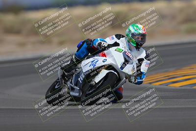 media/Sep-11-2022-SoCal Trackdays (Sun) [[81b7e951af]]/Turn 16 (945am)/